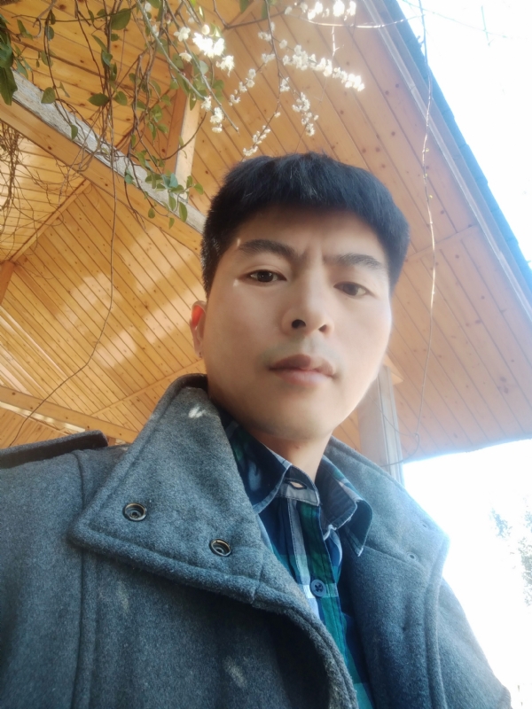 阿明的第一张照片--龙南王婆说媒